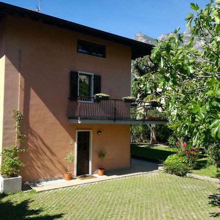 Appartamento Giardino Sugli Ulivi Riva del Garda Exterior foto